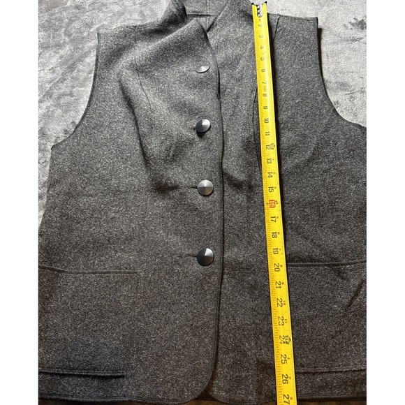 Janska Women's Fleece Vest – Charcoal Gray Button Front, Size XL, Made in USA - Picture 5 of 7